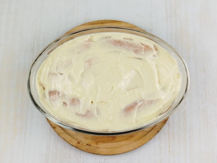 Pavê com as camadas prontas.