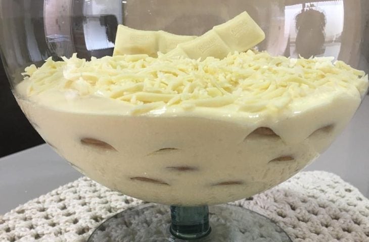 Pavê de maracujá com chocolate branco