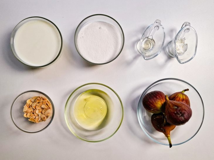 Ingredientes para a receita reunidos.