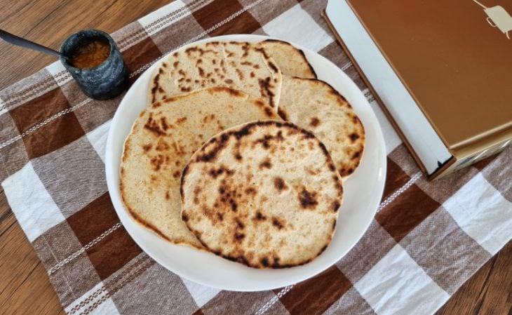 Pão integral de frigideira fácil