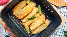 Peixe empanado na airfryer