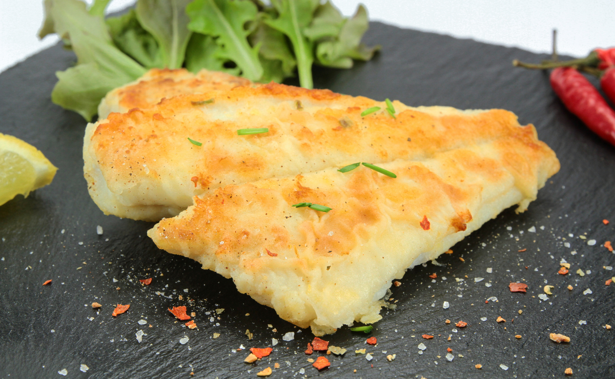 Peixe empanado na airfryer