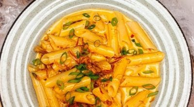 Penne com carne seca e abóbora