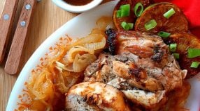 Pernil suíno acebolado
