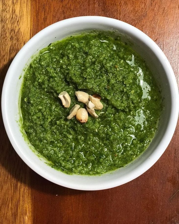 Pesto de coentro