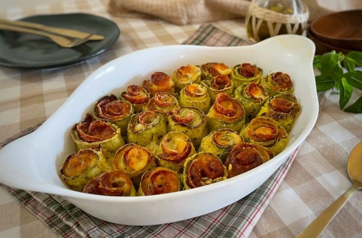 Pétalas de abobrinha gratinadas