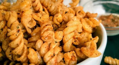 Petisco de macarrão parafuso