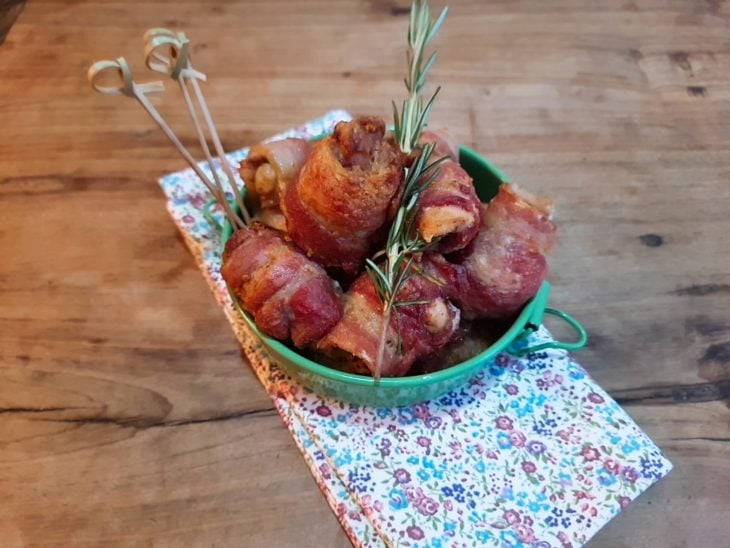 Petisco de sobrecoxa e bacon na airfryer - Passo a Passo