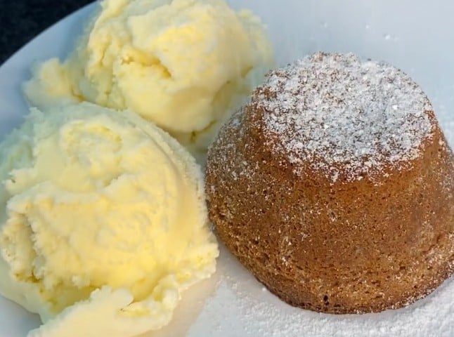 Petit gateau de chocolate na airfryer