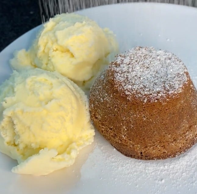 Petit gateau de chocolate na airfryer