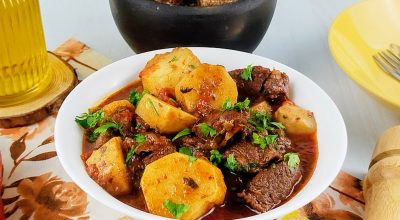 Picadinho de carne com inhame