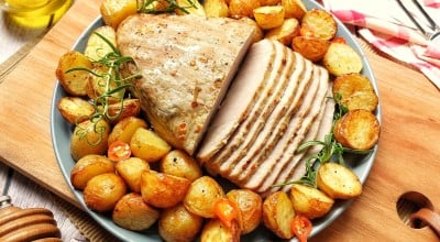 Picanha suína com batatas na airfryer