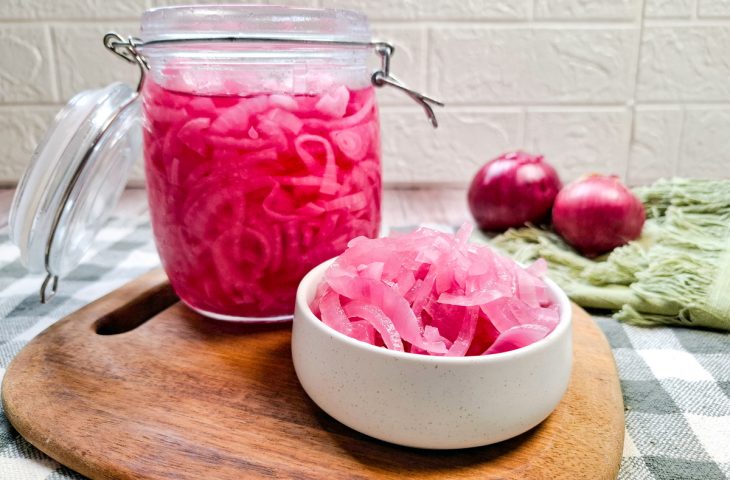 Picles de cebola roxa