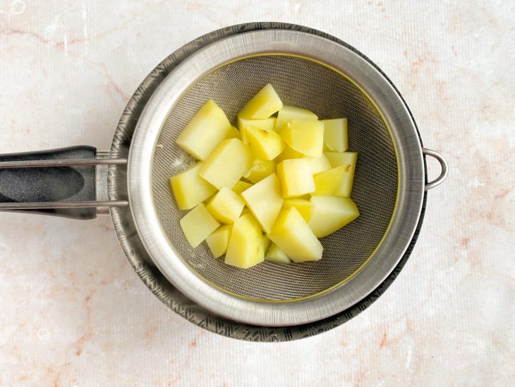 batatas cortadas cozidas
