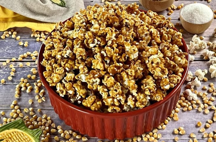 Pipoca caramelizada