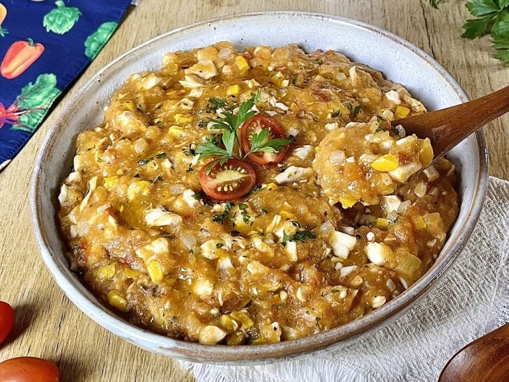 Pirão fácil e rápido pronto para consumo.