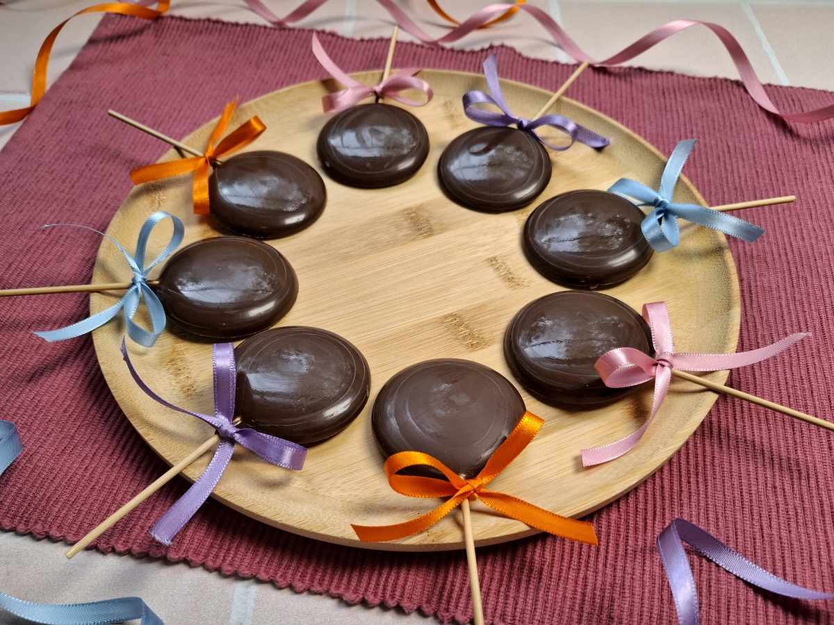 Pirulito de chocolate fácil