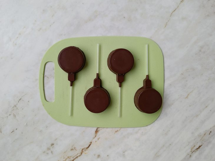 Pirulitos desenformados.