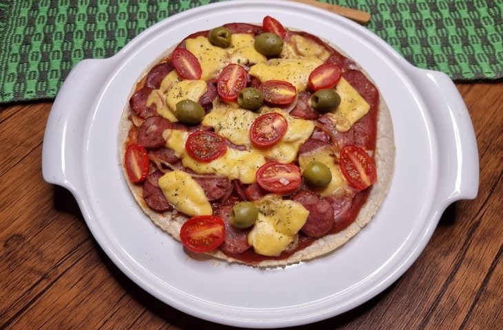 Pizza caseira sem farinha de trigo