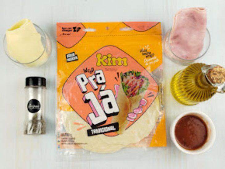 Ingredientes reunidos para o preparo da receita.