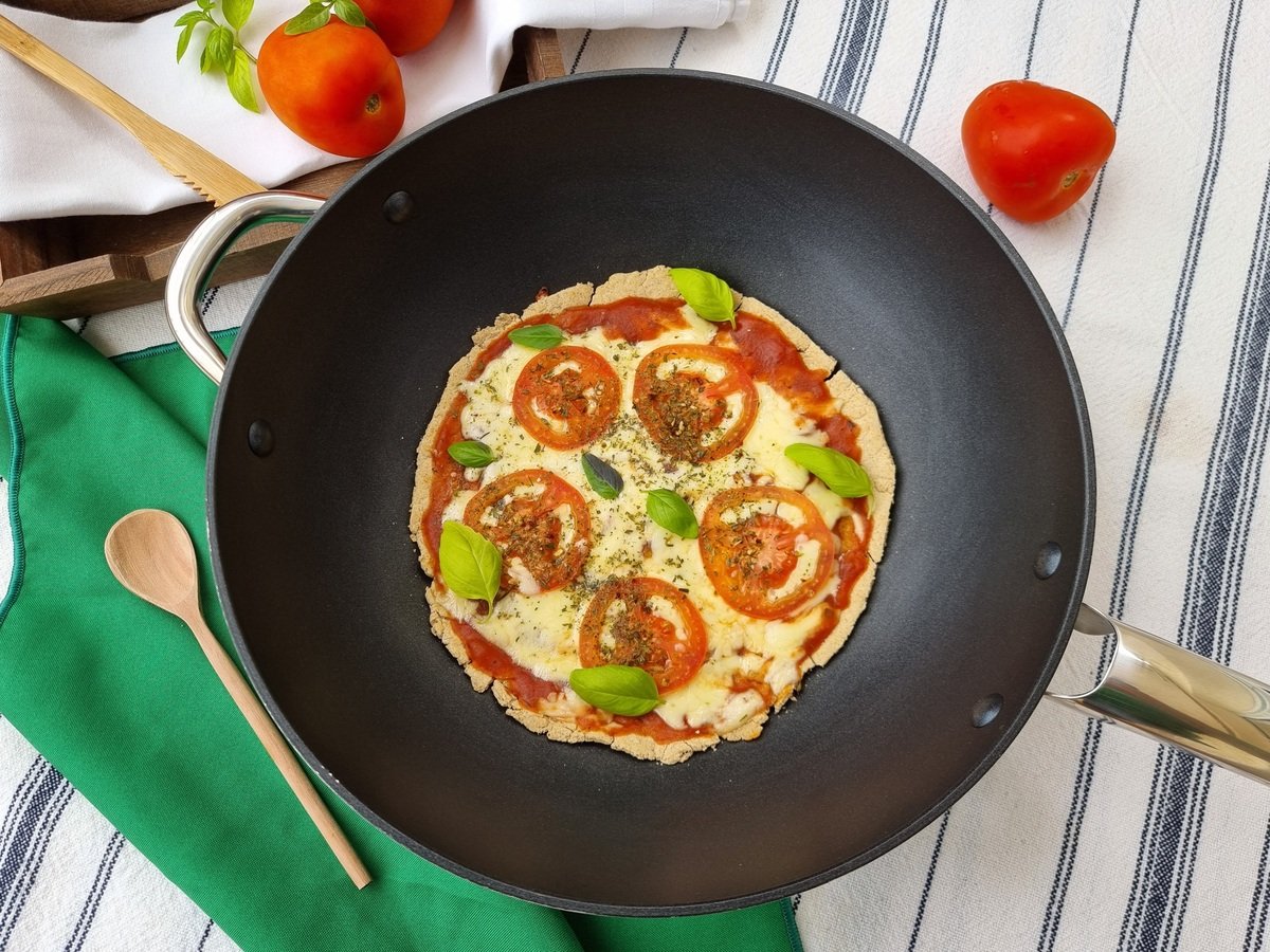 Pizza de frigideira fit fácil