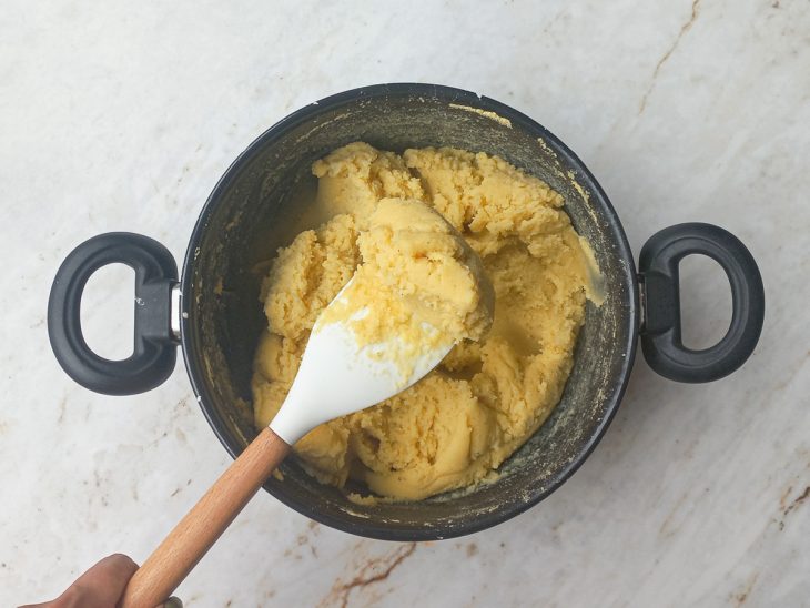 Massa de polenta no ponto correto.