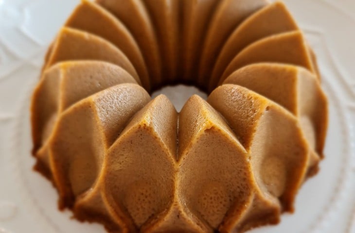 Pudim de castanhas e caramelo