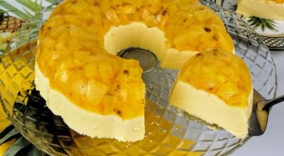 Pudim gelado de abacaxi
