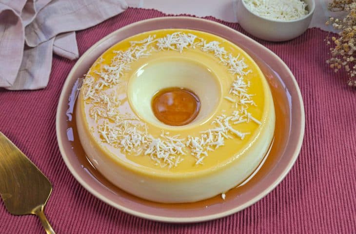 Pudim gelado de maria-mole