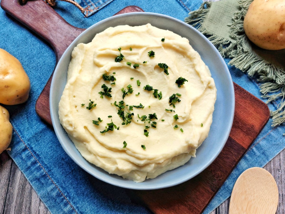 Purê de batata com creme de leite