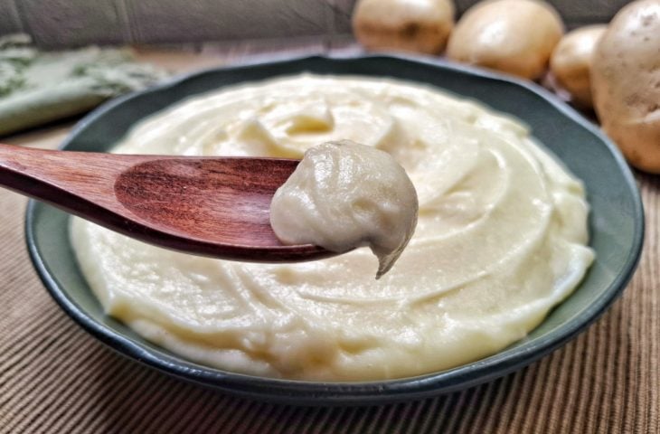 Purê de batata com leite de coco
