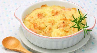 Purê de mandioca com bacon