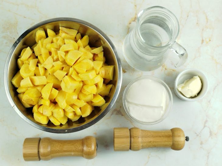 Ingredientes reunidos para o preparo da receita.