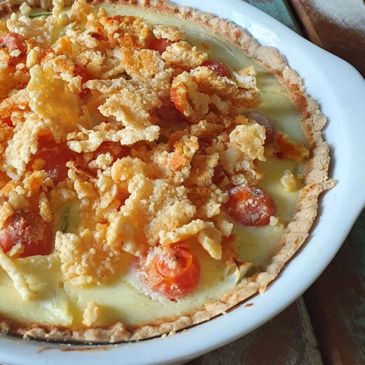 Quiche de abobrinha com massa de aveia