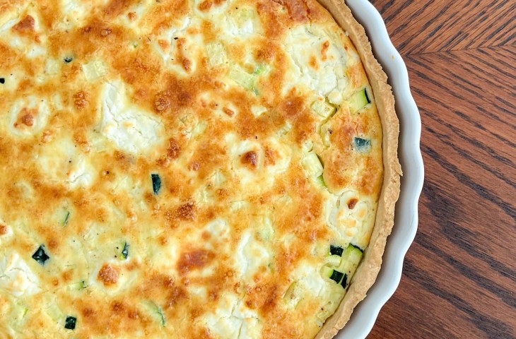 Quiche de abobrinha e queijo de cabra