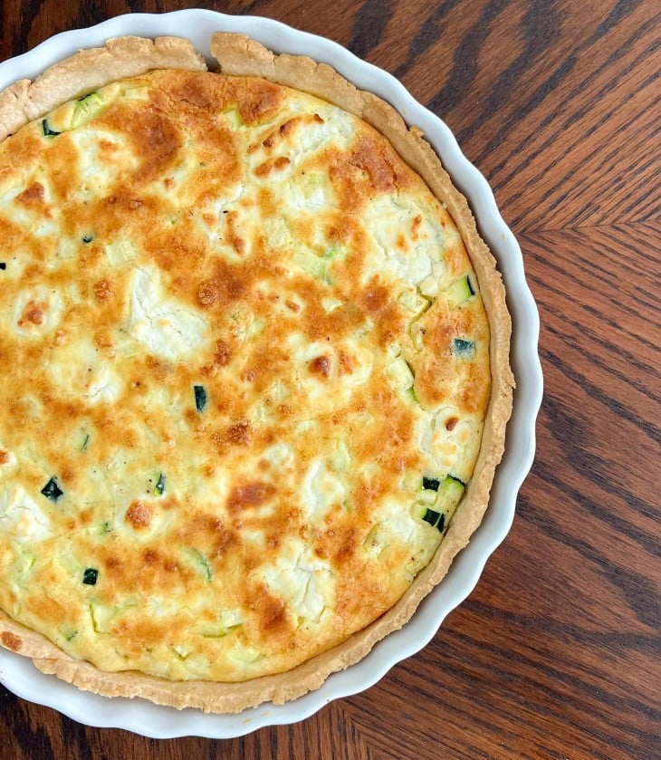 Quiche de abobrinha e queijo de cabra