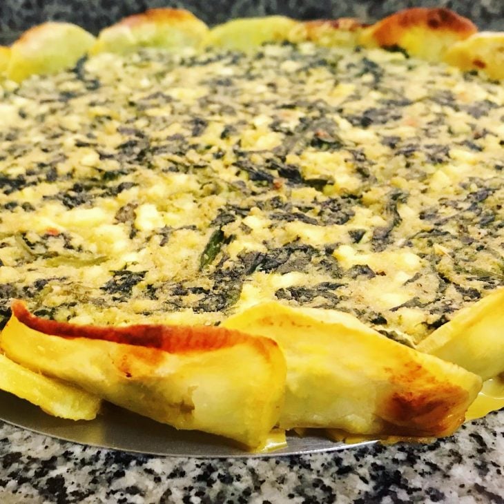 Quiche de espinafre e ricota com batata-doce