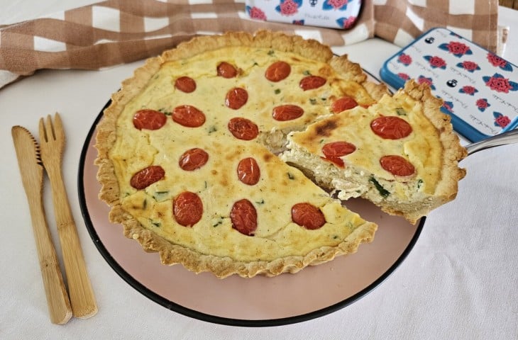 Quiche de frango com requeijão fácil