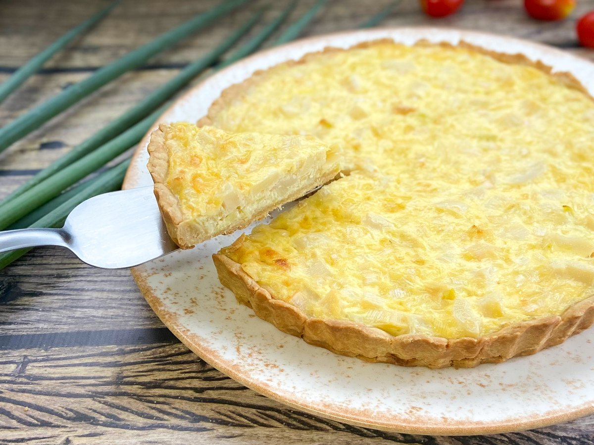 Quiche de palmito com alho-poró