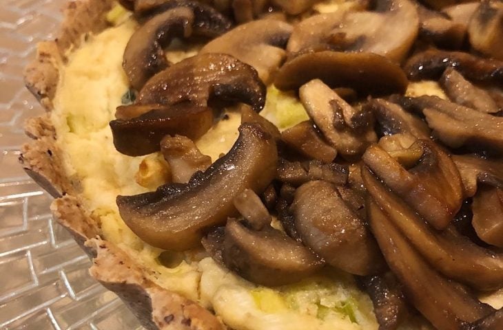 Quiche de tofu com cogumelos