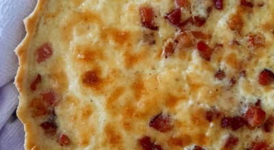 Quiche lorraine com queijo minas