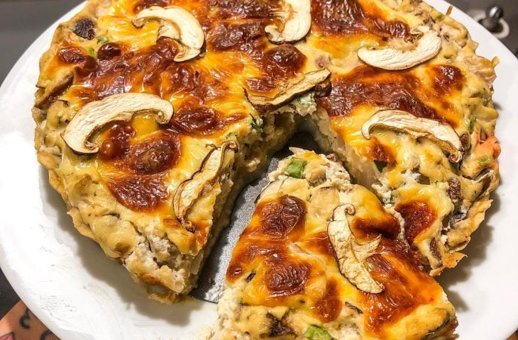 Quiche vegana de cogumelos com tofu