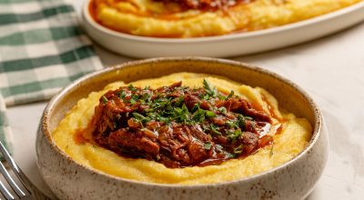 Ragu de fraldinha com polenta