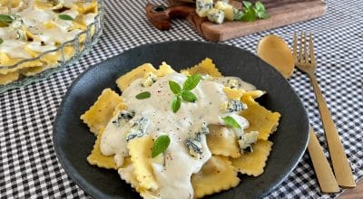 Ravioli ao molho branco
