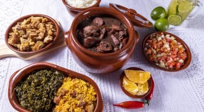 43 receitas de acompanhamento para feijoada cheias de sabor