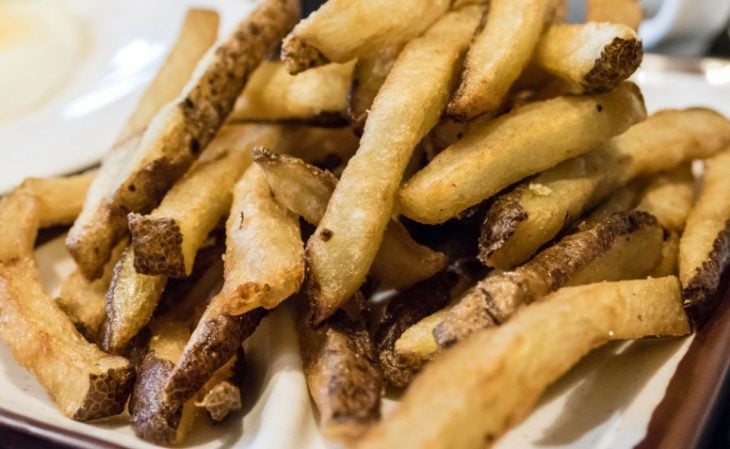 Batata frita no forno Receita por Cael Horta - Cookpad