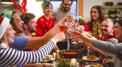 28 receitas de bebidas para deixar seu Natal ainda mais divertido