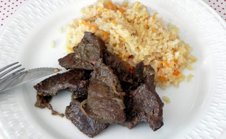 Receita de bife de fígado acebolado - CenárioMT