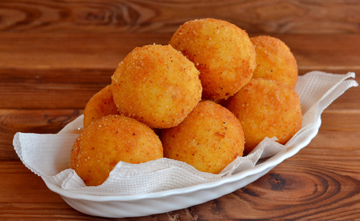 18 receitas de bolinho de batata com queijo com sabor dos deuses