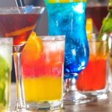 18 receitas de drinks fáceis para se aventurar como bartender